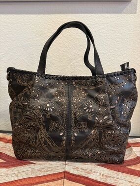 Patricia Nash Metallic Tooled Laser Lace Benvenuto Tote - Black